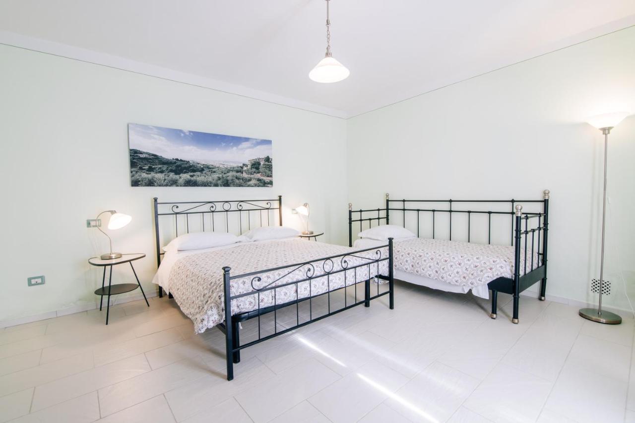 Holiday Home Il Borgo Degli Agrumi Uzzano Exterior foto